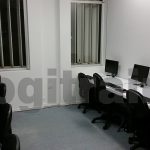 Image of a computer and IT lab at Logitrain