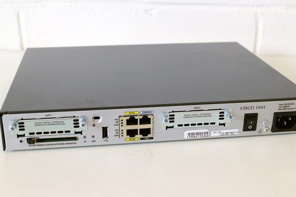 Cisco Router 1800 series