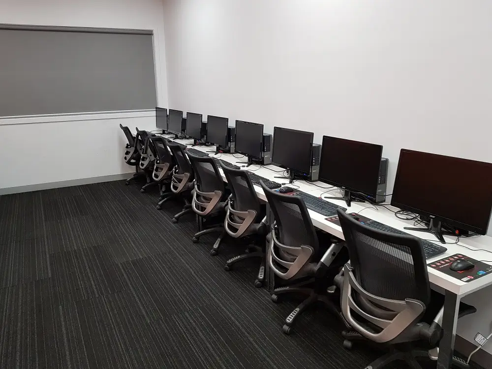 Computer lab for hands on IT courses at Logitrain Melbourne