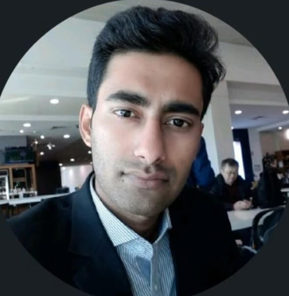 Raza Ahmad IT Instructor at Logitrain Melbourne specialising in cyber security and networking